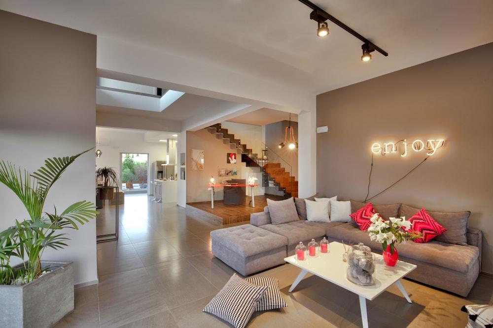Kastellakia Executive Villa Rethymno Exteriör bild